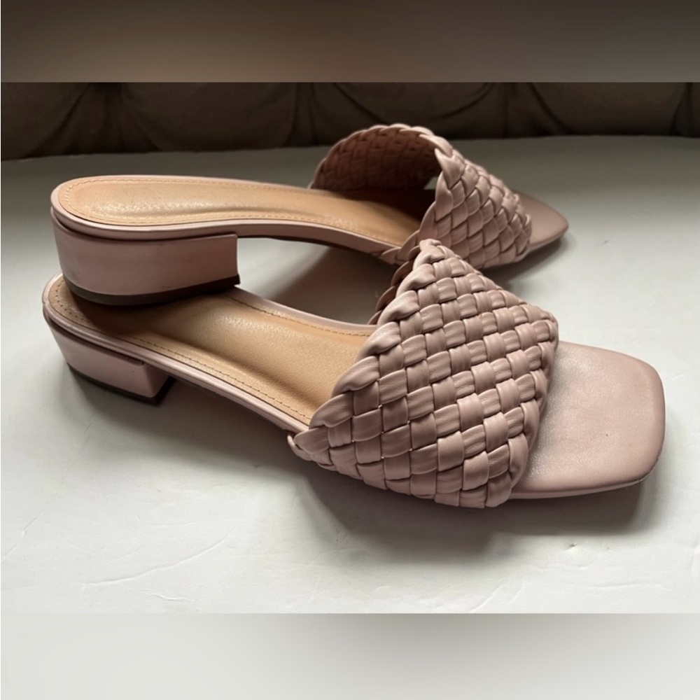 Elegant Rachel Zoe, Pink Woven Women's Sandals, Size 8.5